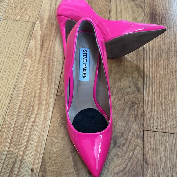 Pink Steve Madden Heels - Picture 3 of 3